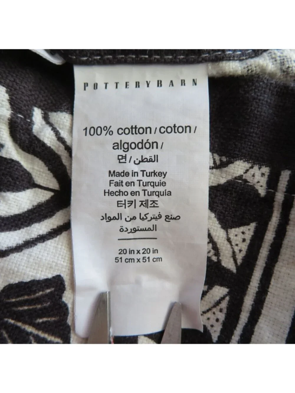 Pottery Barn Black White Cotton Marrakesh Napkin 20”x20” Square Made in Turkey